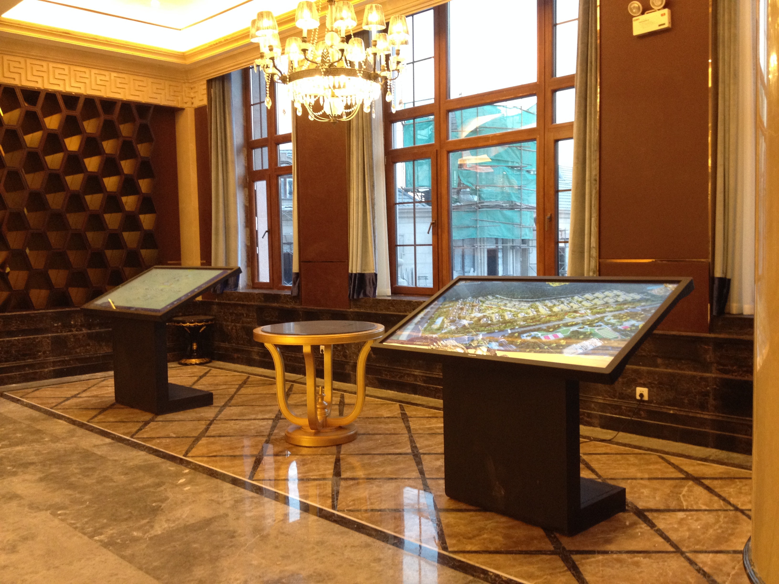 86寸紅外觸摸一體機(jī) 86寸紅外觸摸一體機(jī)